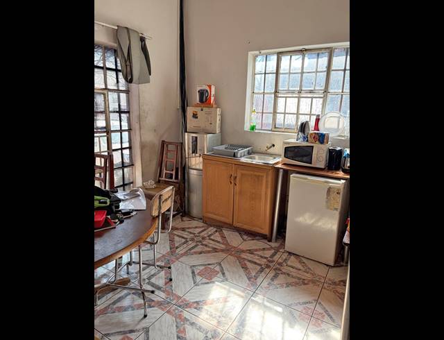 450M² BUILDING FOR SALE IN BENONI CENTRAL